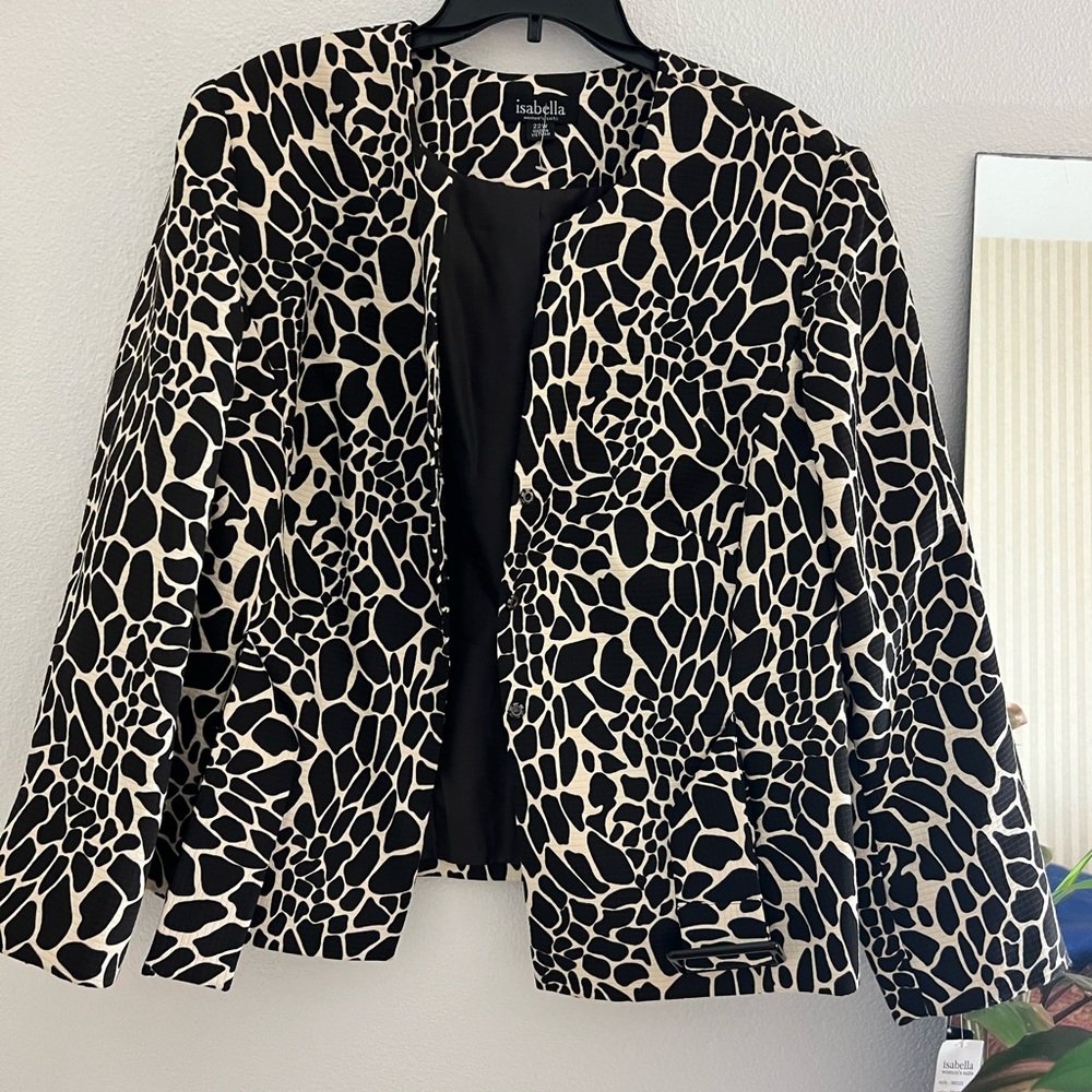 NWT, ISABELLA SUITS